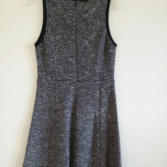 J.CREW SLEEVELESS GRAY KNIT TWEED FLARE DRESS - Picture 5 of 8